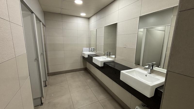 To Let commercial Property for Rent in Pinelands Western Cape